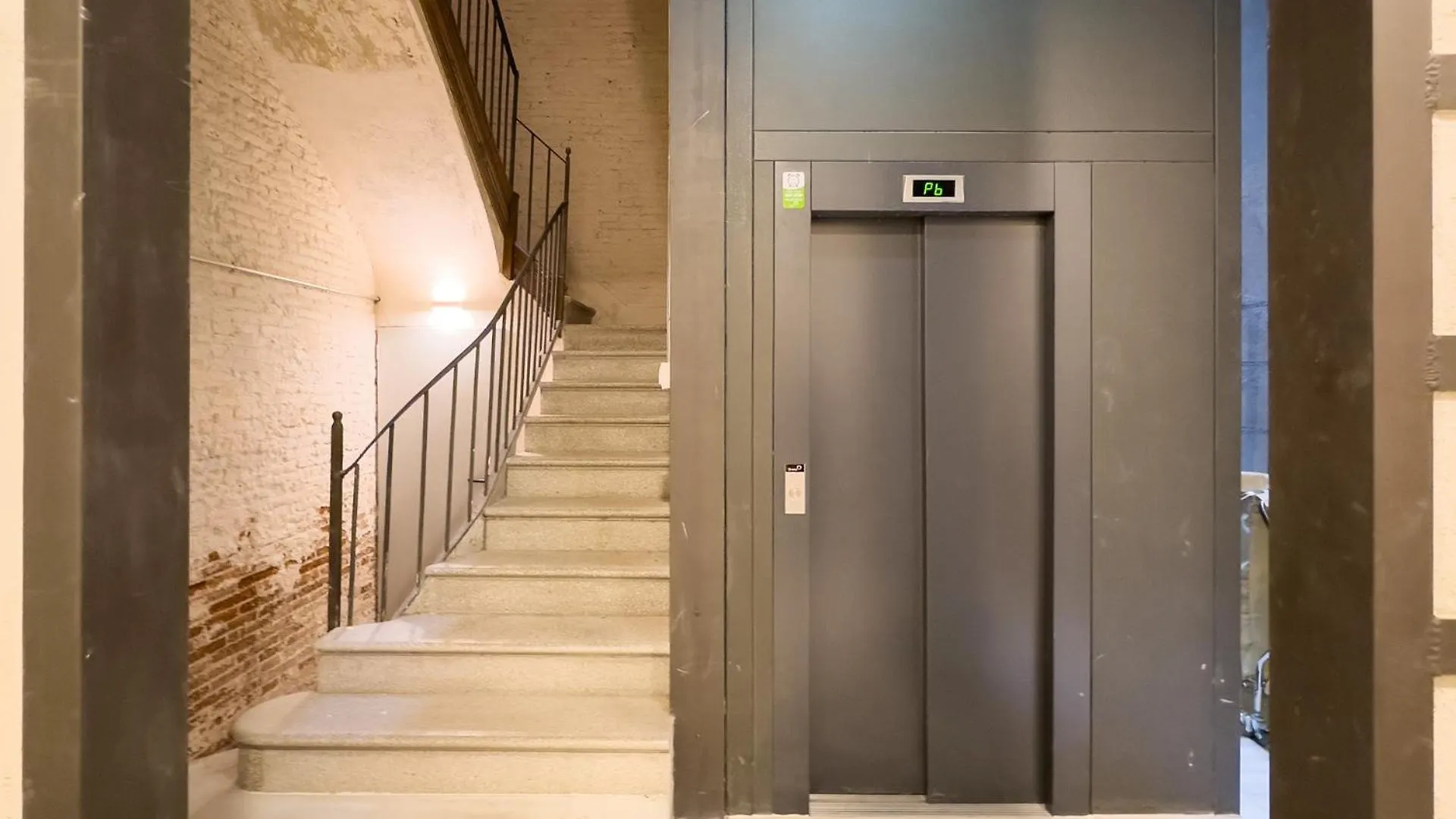 Urbandream Gothic Aartments & Studios Barcelona Apartment